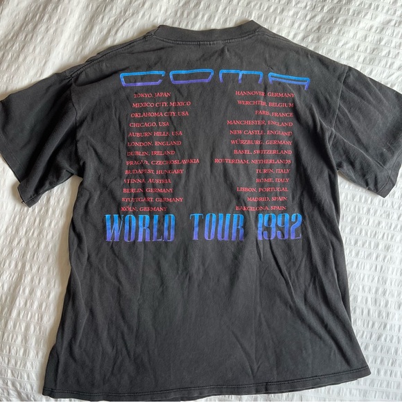 Rare vintage Guns N’ Roses Coma tour tee 1992 - Picture 4 of 9